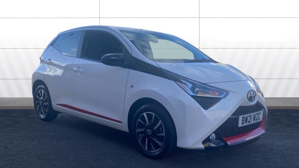 Toyota Aygo 1.0 VVT-i X-Trend TSS 5dr x-shift Petrol Hatchback